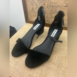Steve Madden Black Heeled Sandals with ankle strap
